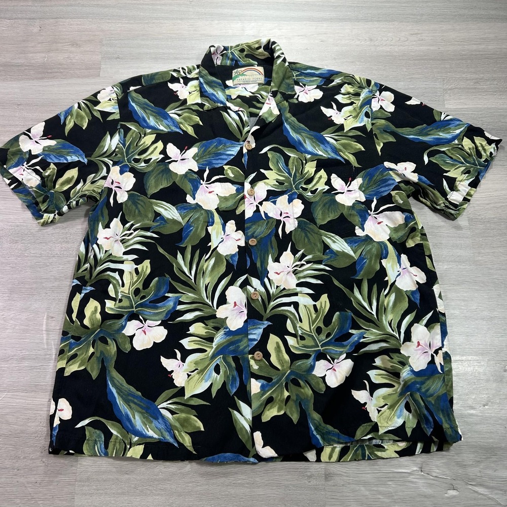 Paradise Found Shirt Mens Medium Multicolor Floral Hawaiian Silk Button Up